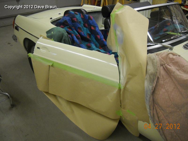 MGB1970/Restoration/Body/Paint/Color touch up on door